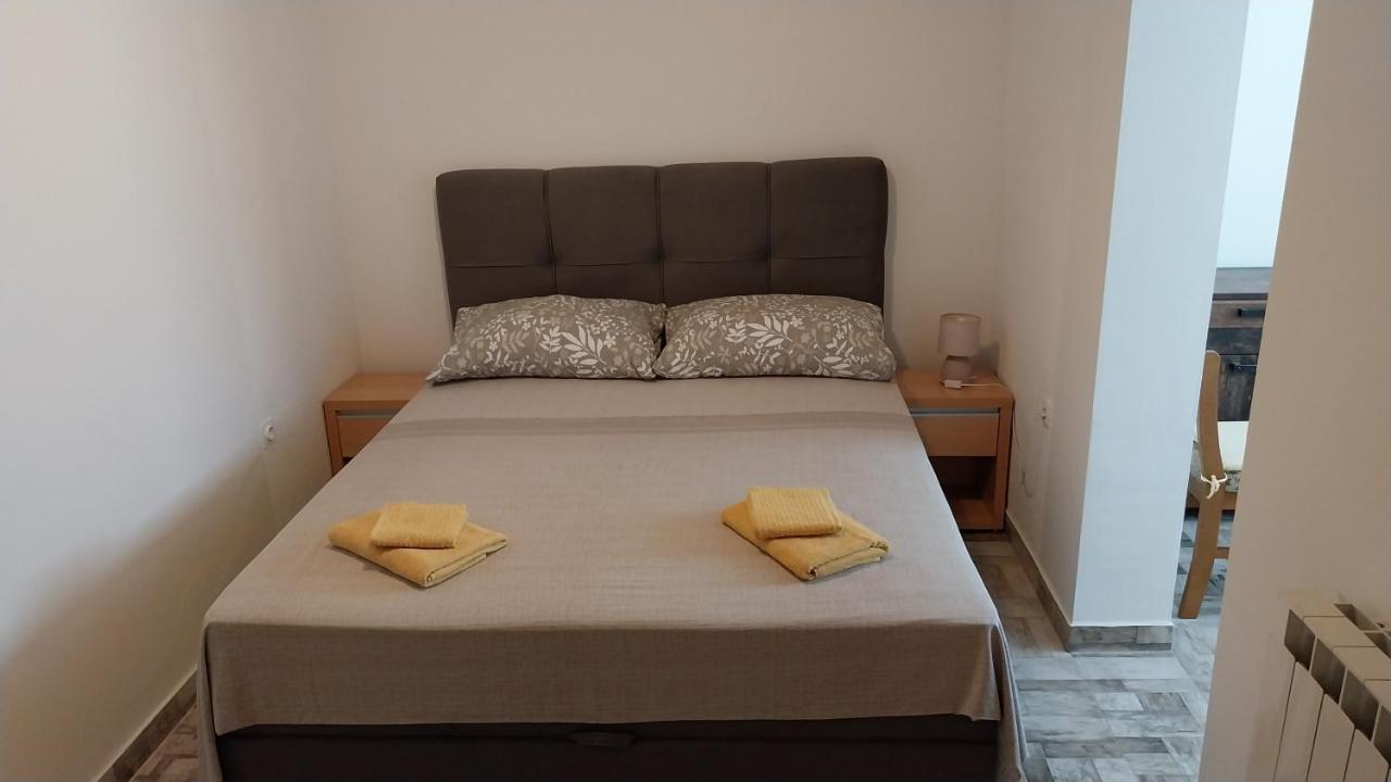 Apartment Goran & Nela 乌马格 外观 照片